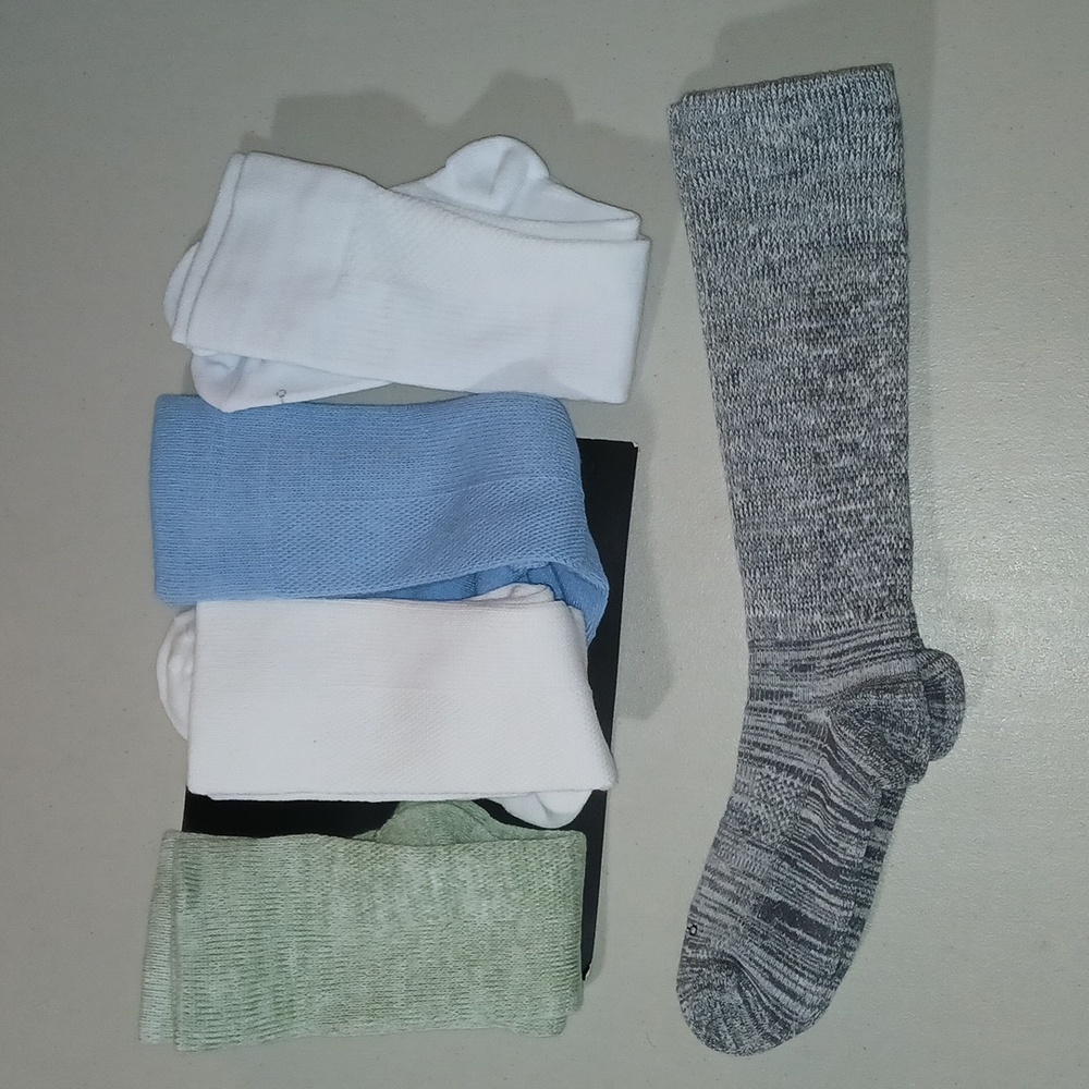 TOMMIE COPPER Assorted Color 5 Pack Compression Socks, Unisex, Size M